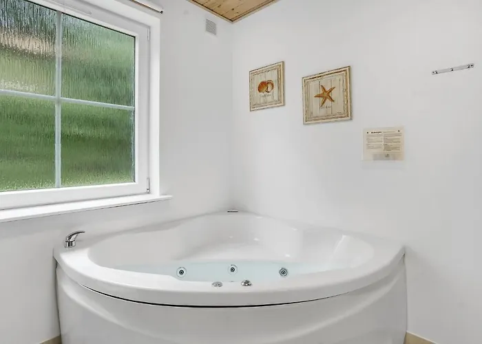 Semesterbostad Gorgeous In With Sauna *